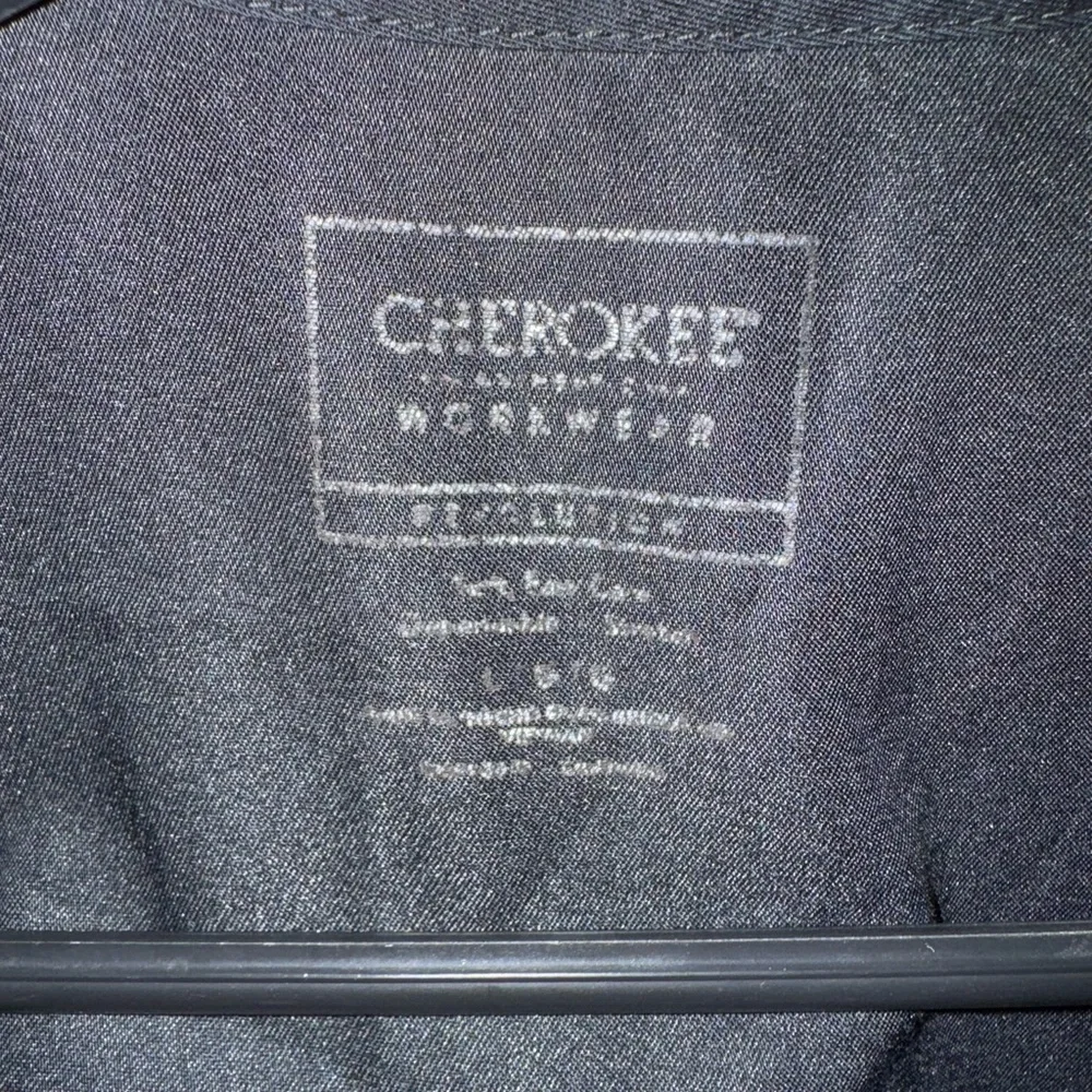 Cherokee Women's Black Scrub Top - Picture 4 of 8